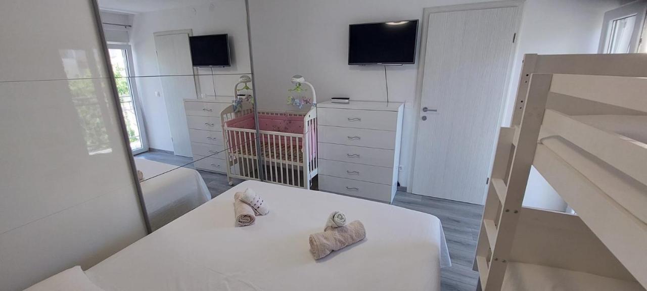 Ani Apartamento Split Exterior foto